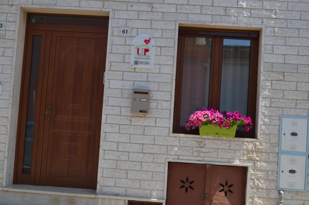 Up Panzió Carosino Kültér fotó