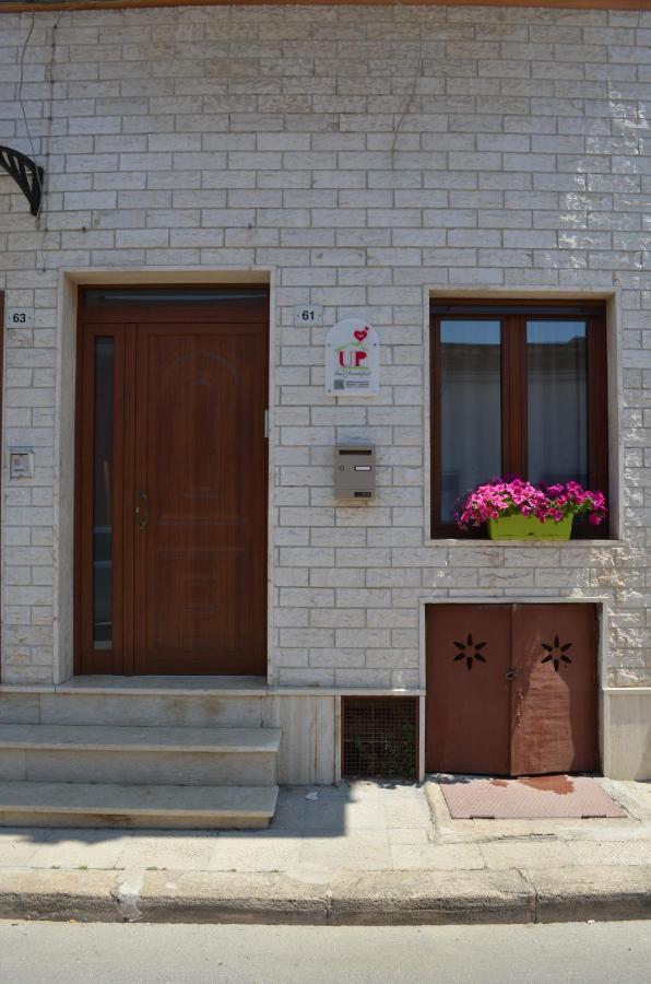 Up Panzió Carosino Kültér fotó